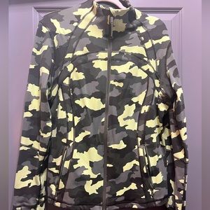 Lululemon Nulu Slim Fit Define Jacket